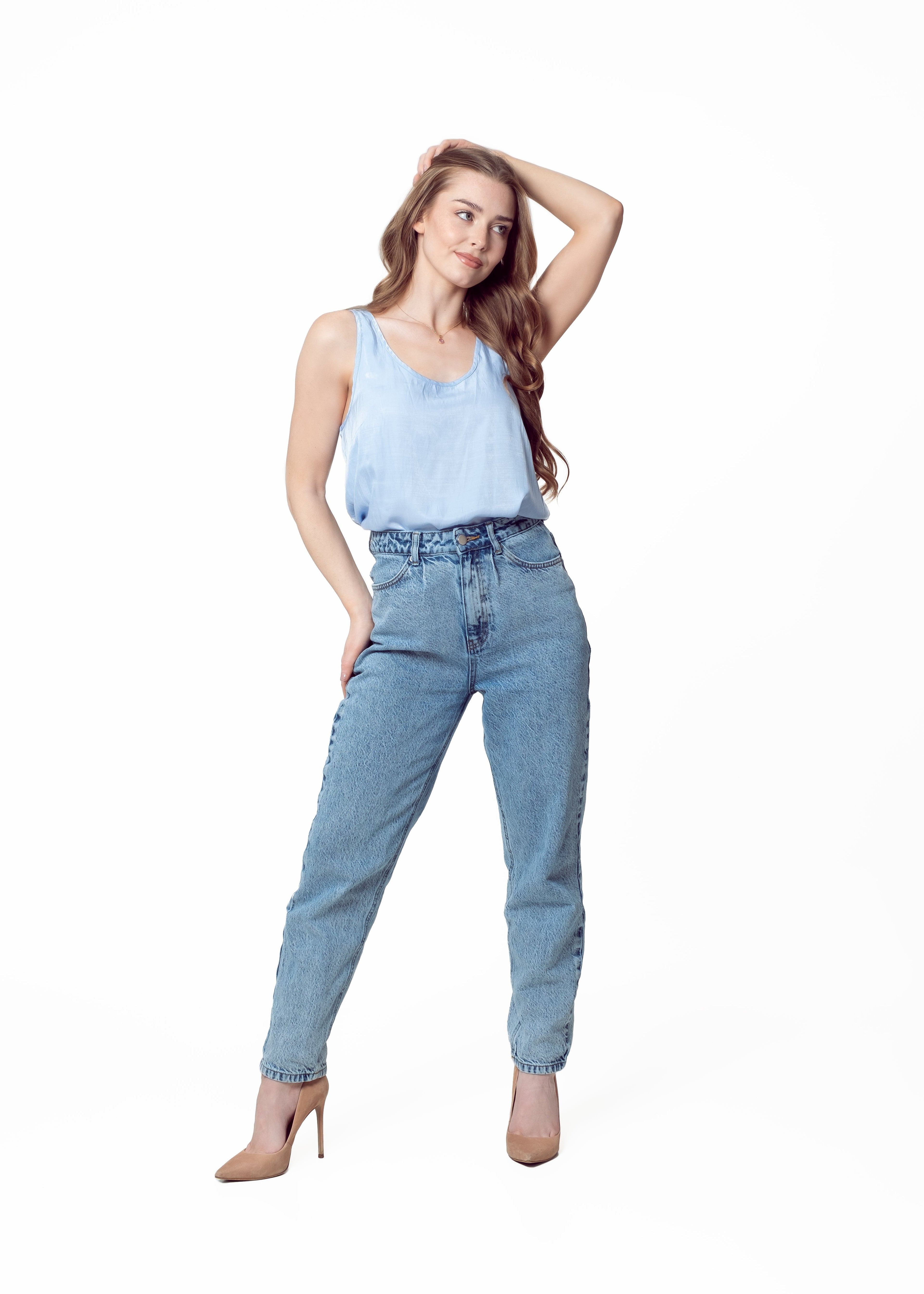 Women's Straight Leg Jeans